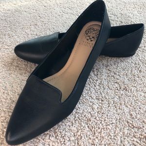 NEVER WORN Vince Camuto Black Flats